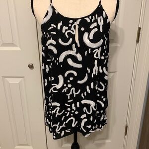 Tahari Women’s Tiered Keyhole Top